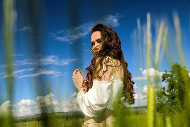 Gdzie kupić rozpinaną bluzę? Gdzie kupić rozpinaną bluzę?