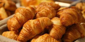 Ile powinno się dawać pasty na szczoteczkę?