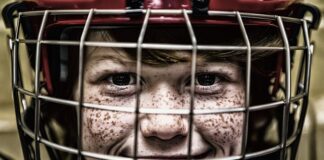 Ile osób gra w hokeja? Ile osób gra w hokeja?